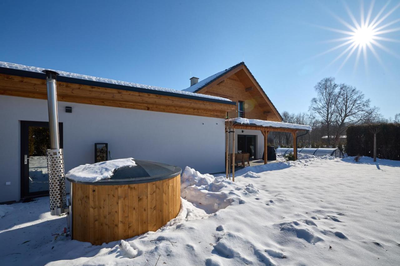 B-Arak Wellness Domek Pod Horama Mladé Buky Exterior foto