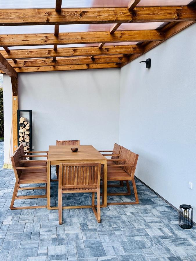 B-Arak Wellness Domek Pod Horama Mladé Buky Exterior foto